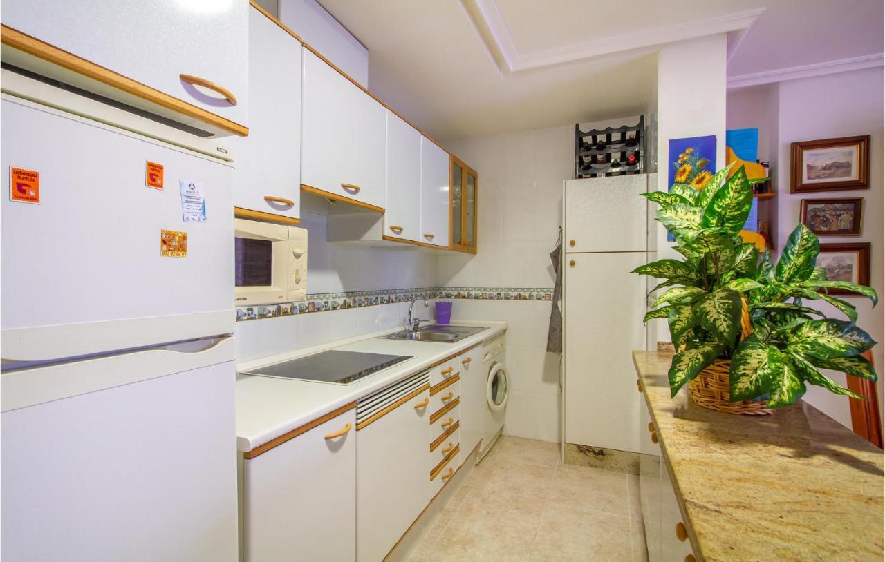 Awesome Apartment In Santa Pola With Kitchenette Extérieur photo