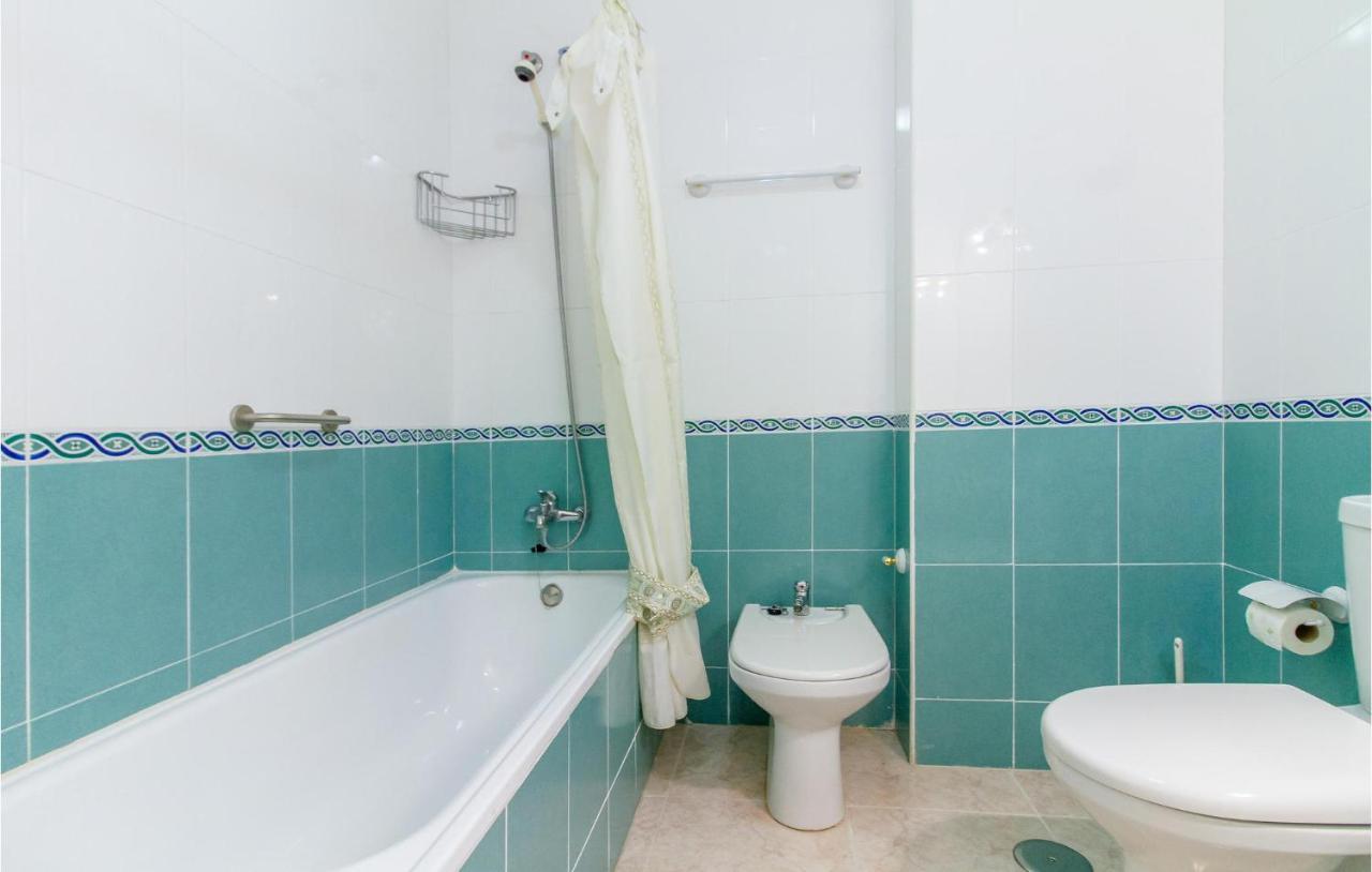 Awesome Apartment In Santa Pola With Kitchenette Extérieur photo