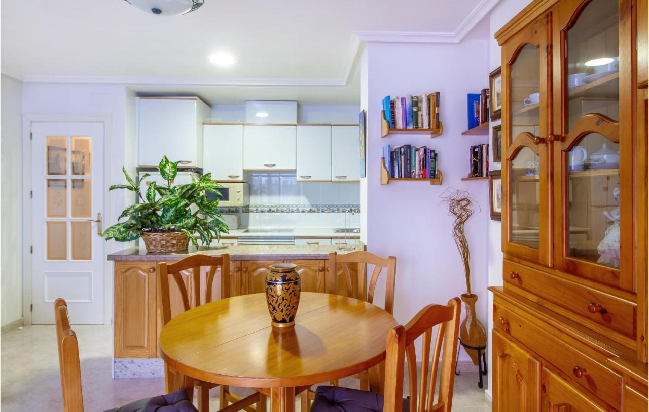 Awesome Apartment In Santa Pola With Kitchenette Extérieur photo